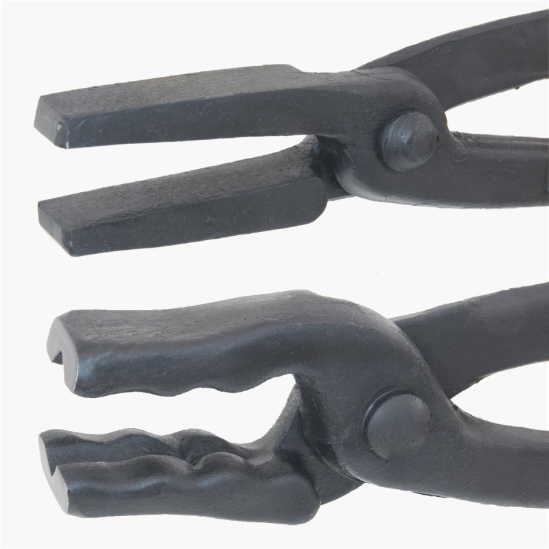 Straight blacksmith tongs