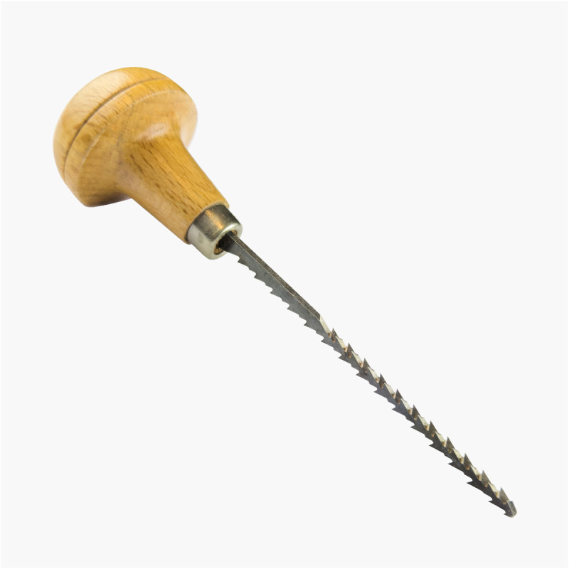 Hidden tang handle broach