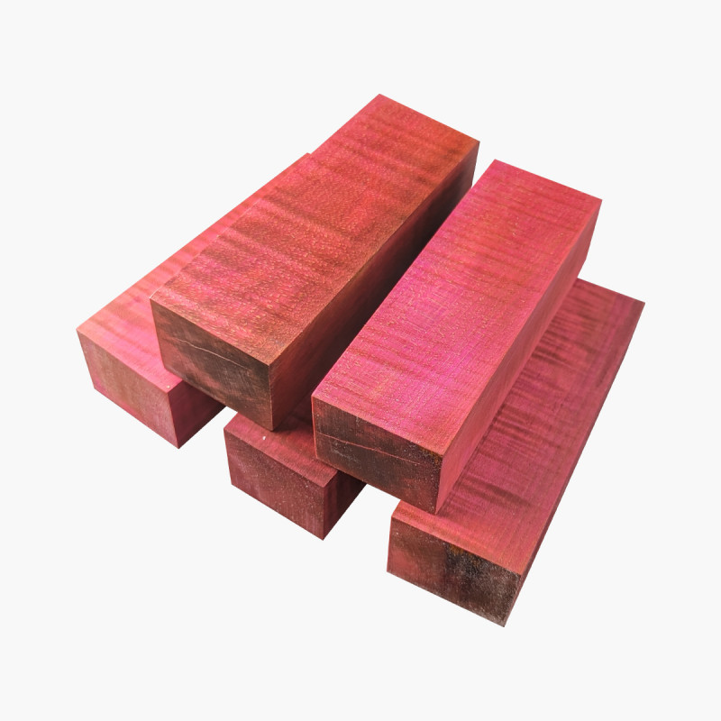 Holzblöcke aus ungestörtem Holz stabilisiert - Rose