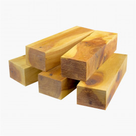 Holzblöcke von Wacholder - natürliche Kade