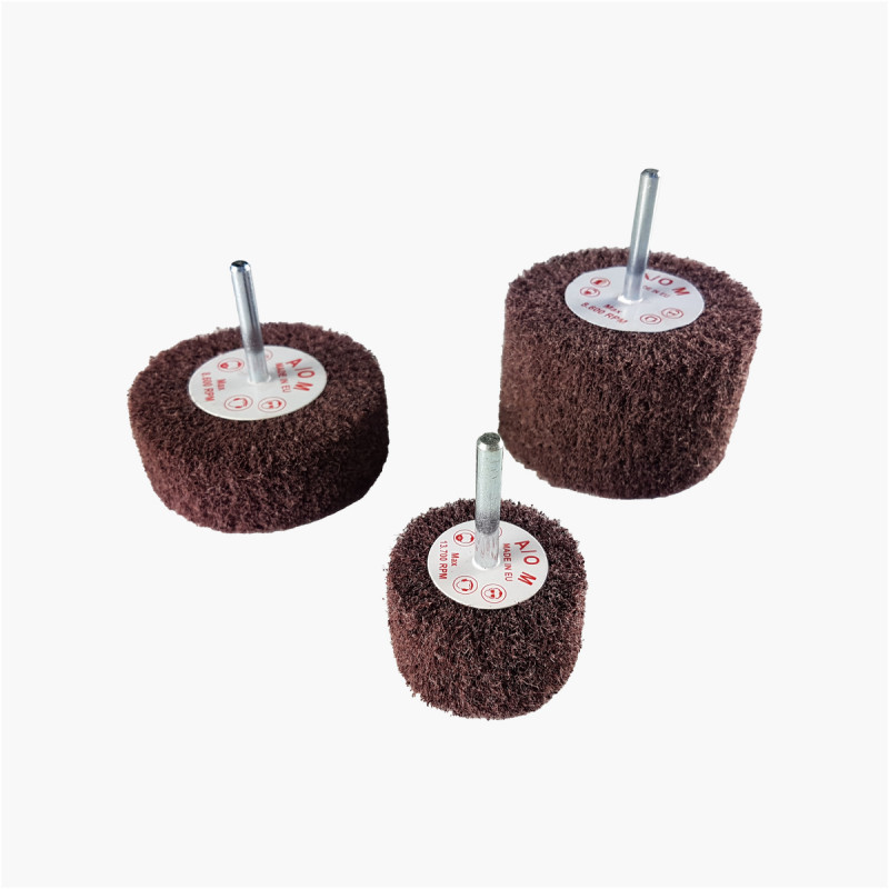 High performance nylon wheels on 6mm rod